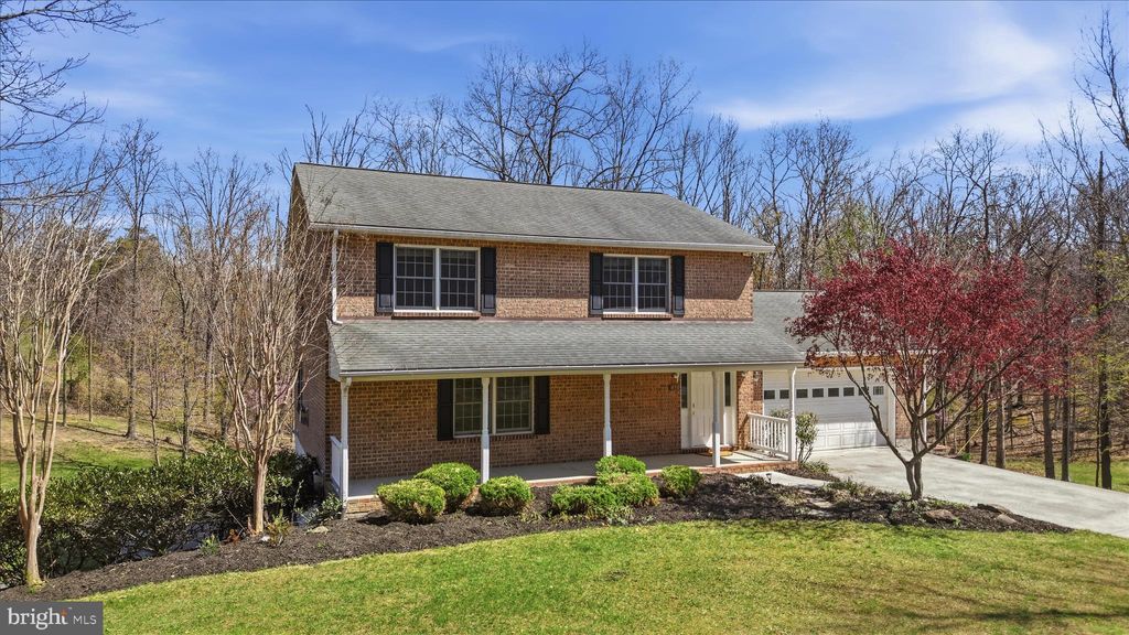Photo of 450 Fishel Road, WINCHESTER, VA 22602 (MLS # VAFV2040386)