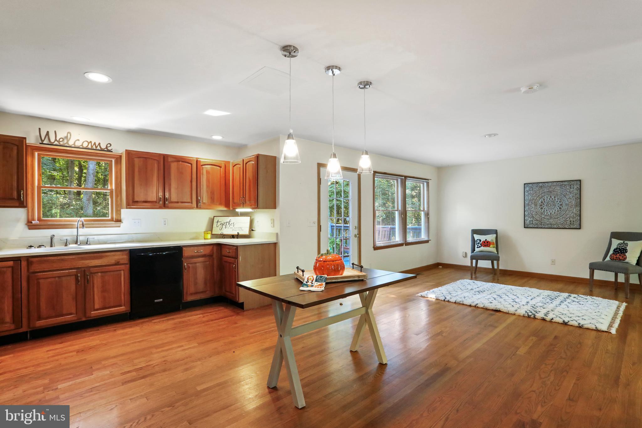 GLENN WOODS - Residential