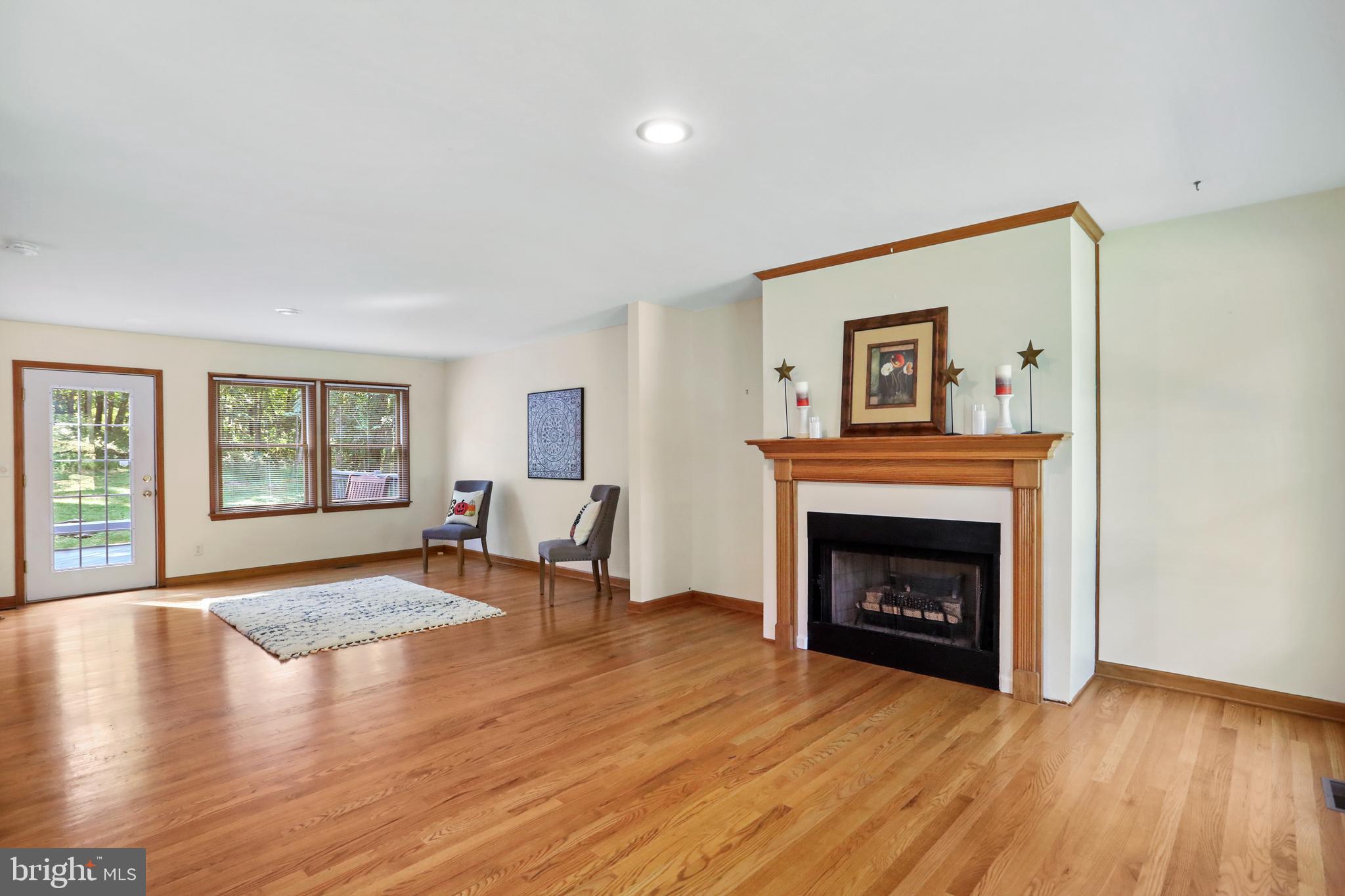 GLENN WOODS - Residential