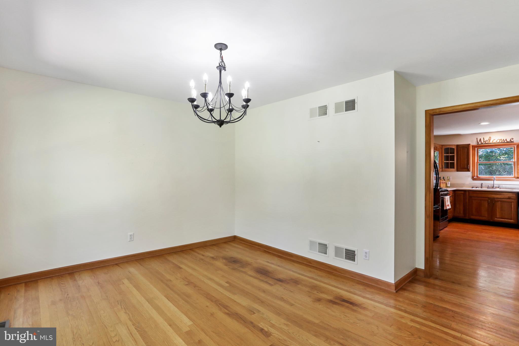 GLENN WOODS - Residential