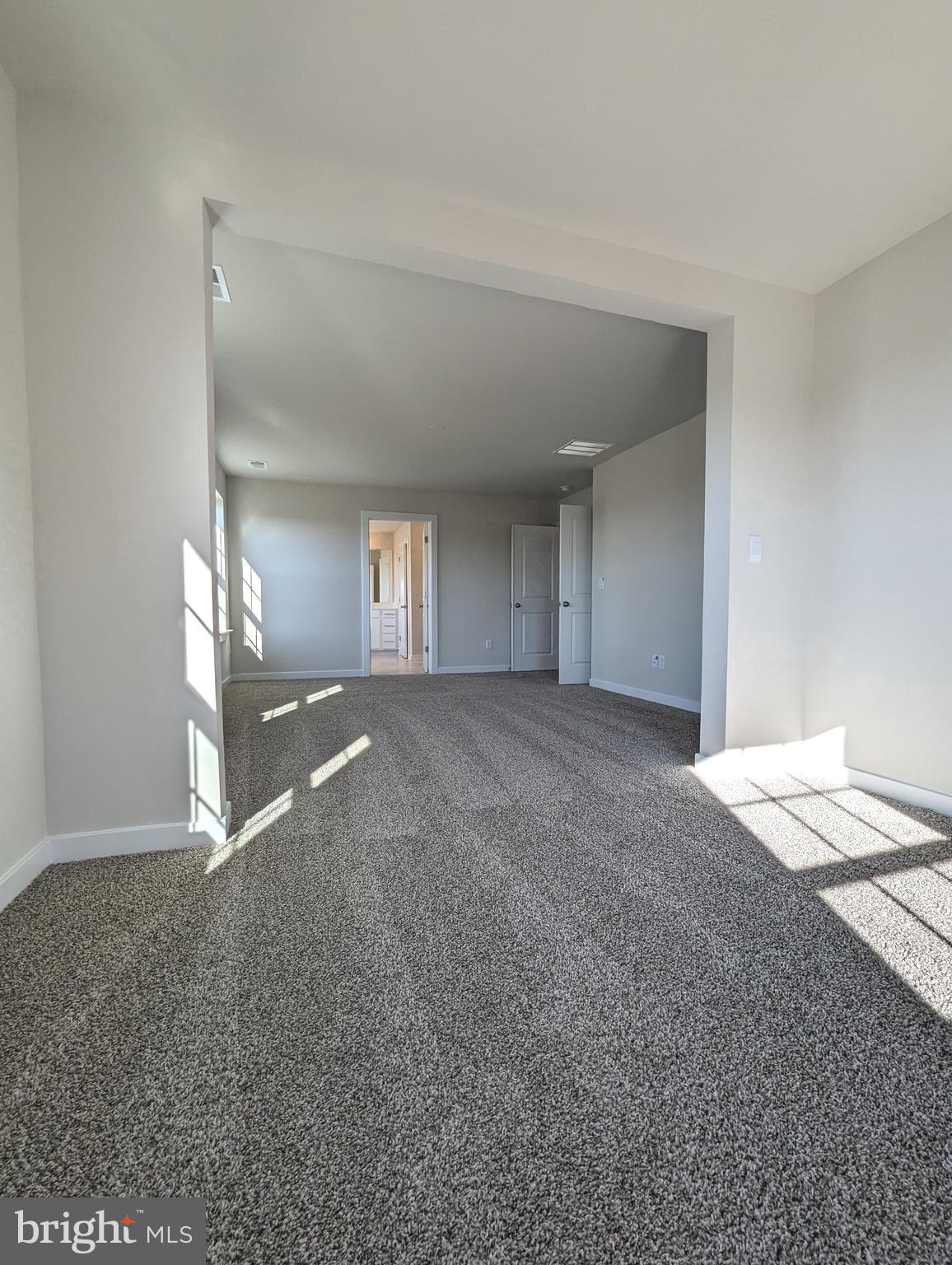 ROBINSONS PARADISE - Residential Lease