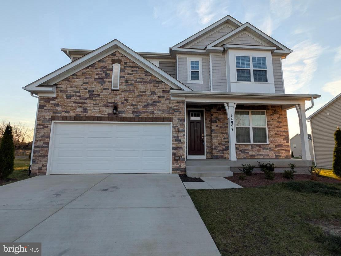 ROBINSONS PARADISE - Residential Lease