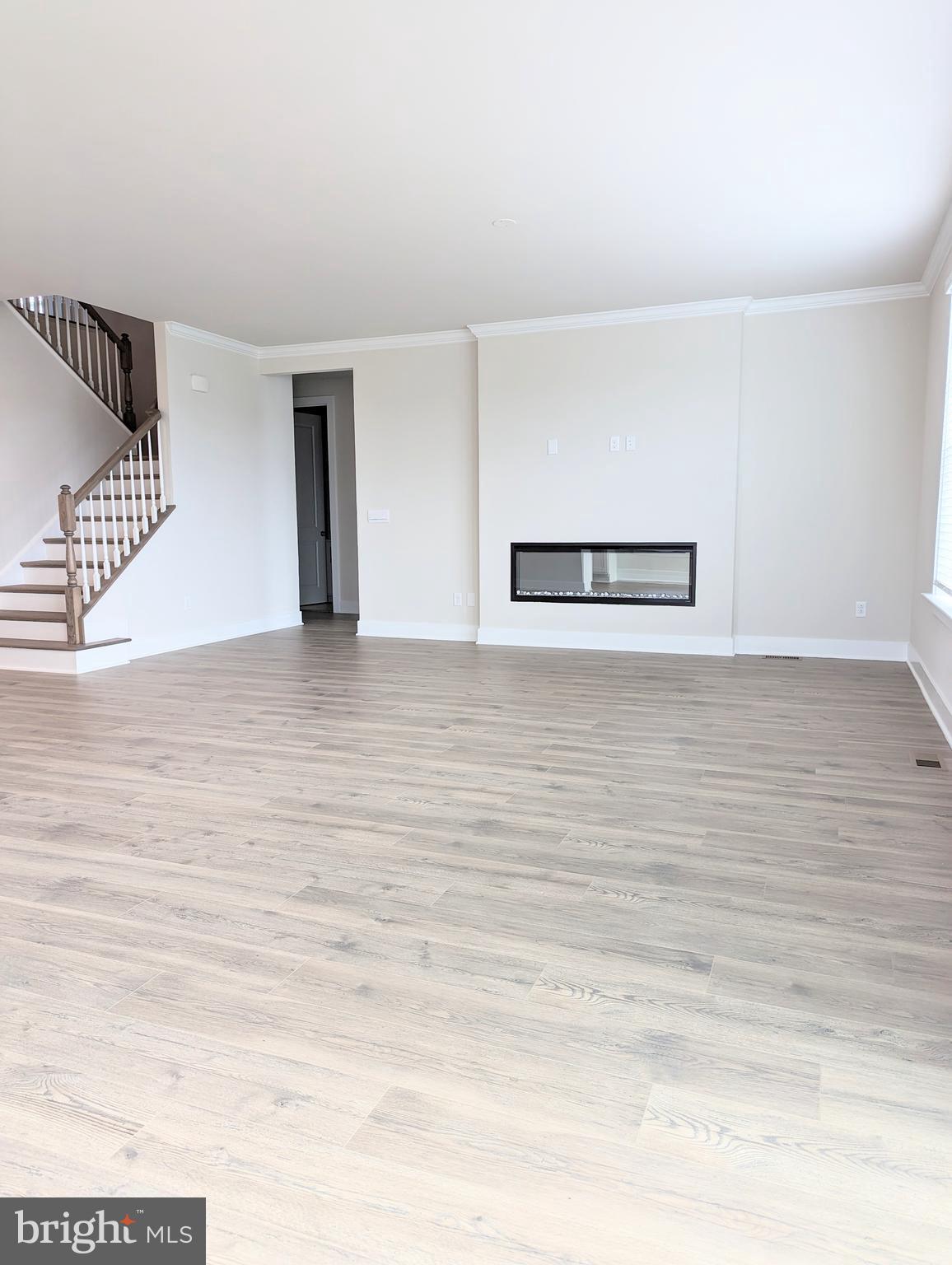 ROBINSONS PARADISE - Residential Lease