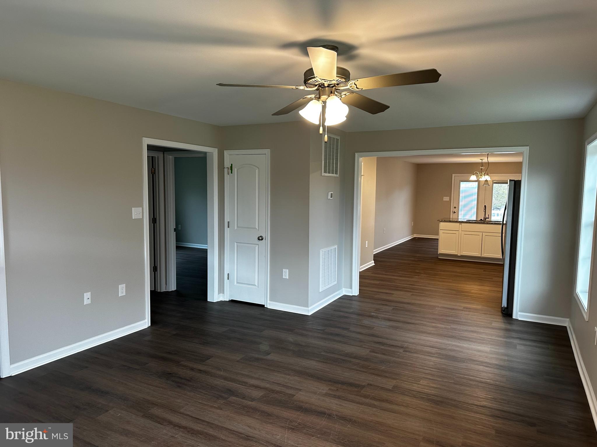 COLD SPRING RUN - Residential