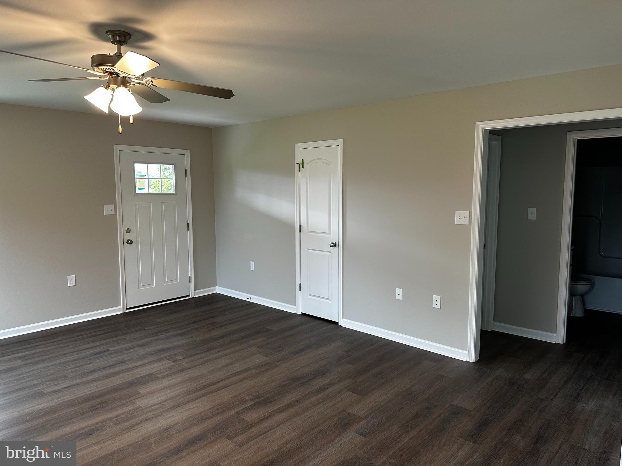 COLD SPRING RUN - Residential