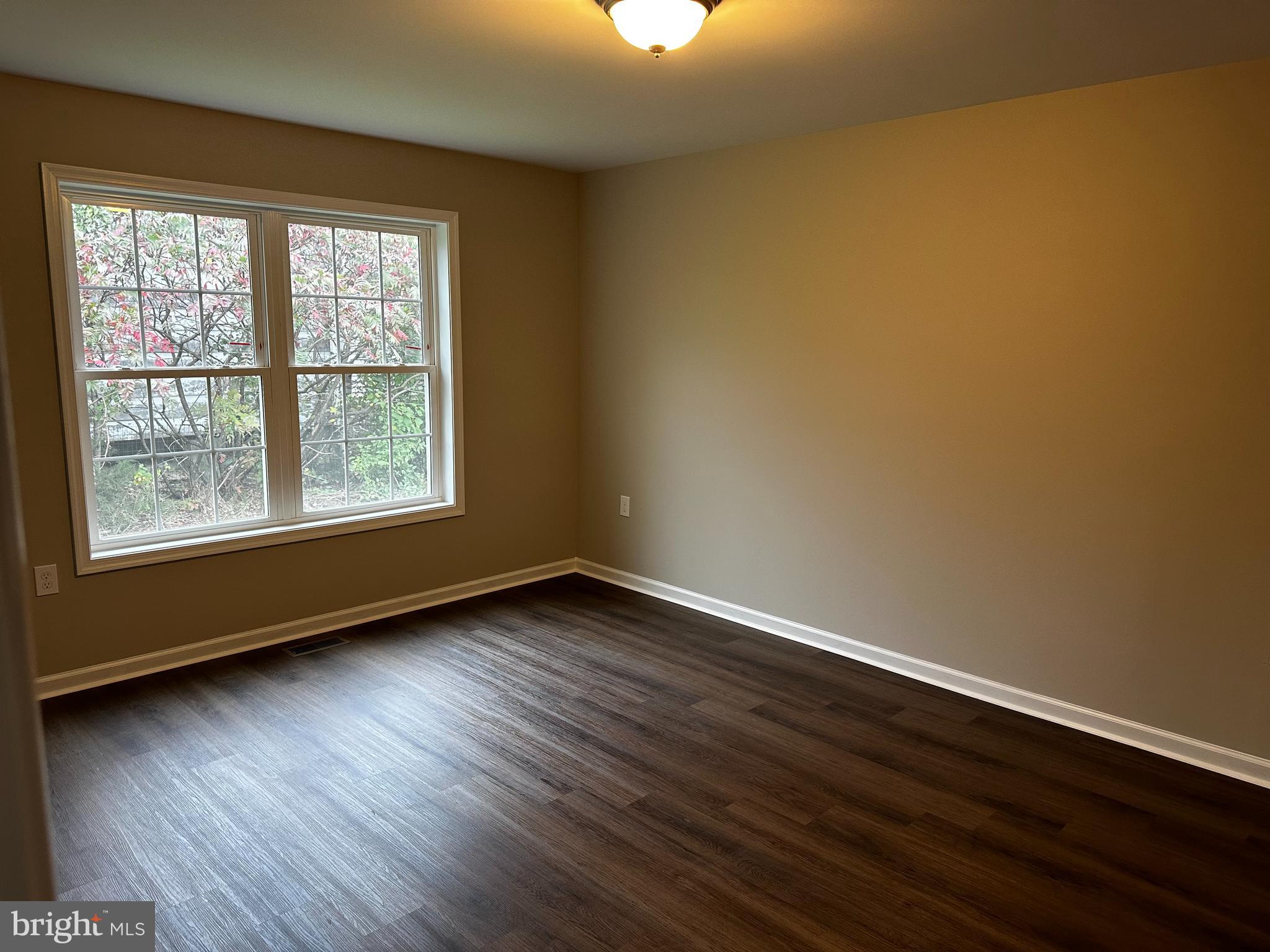 COLD SPRING RUN - Residential