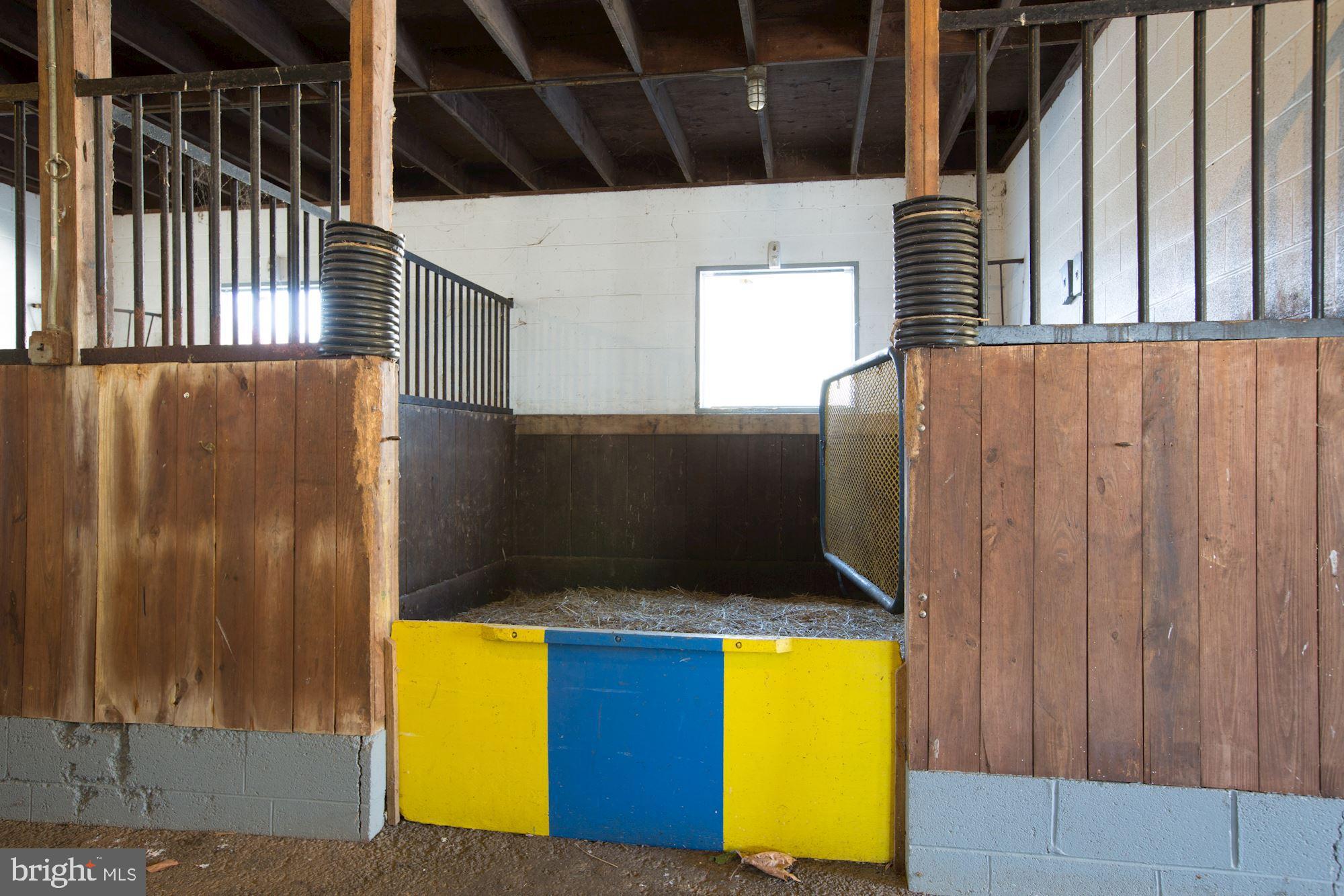 UPPERVILLE - Residential