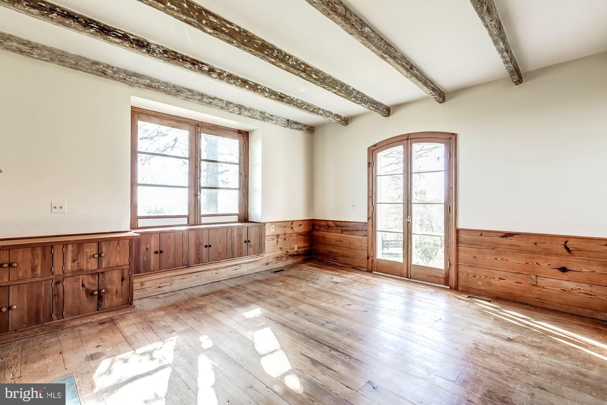 UPPERVILLE - Residential