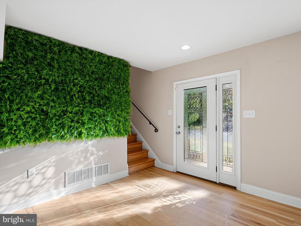 Photo of 2103 Brandywood Drive, WILMINGTON, DE 19810 (MLS # DENC2091304)