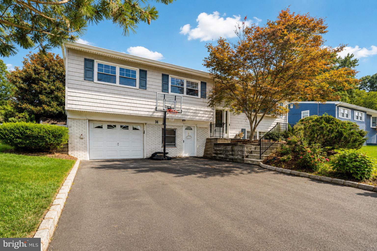 14 HARMON ROAD