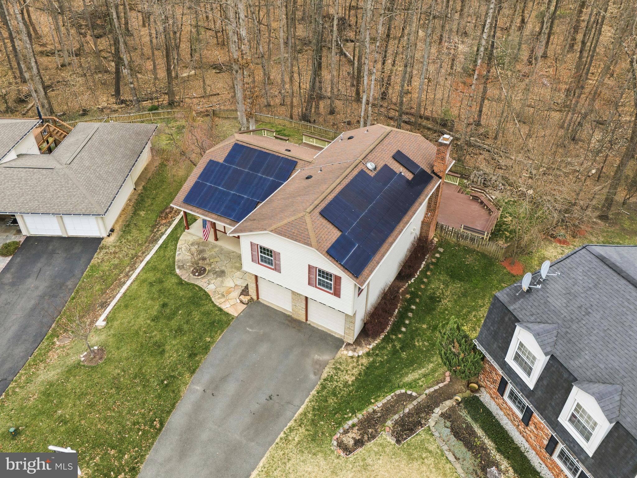 LONGWOOD KNOLLS - Residential