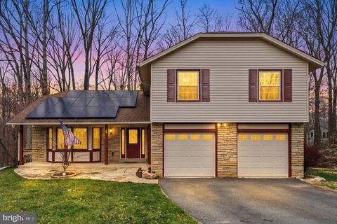 7201 NEAPTIDE LANE BURKE VA 22015