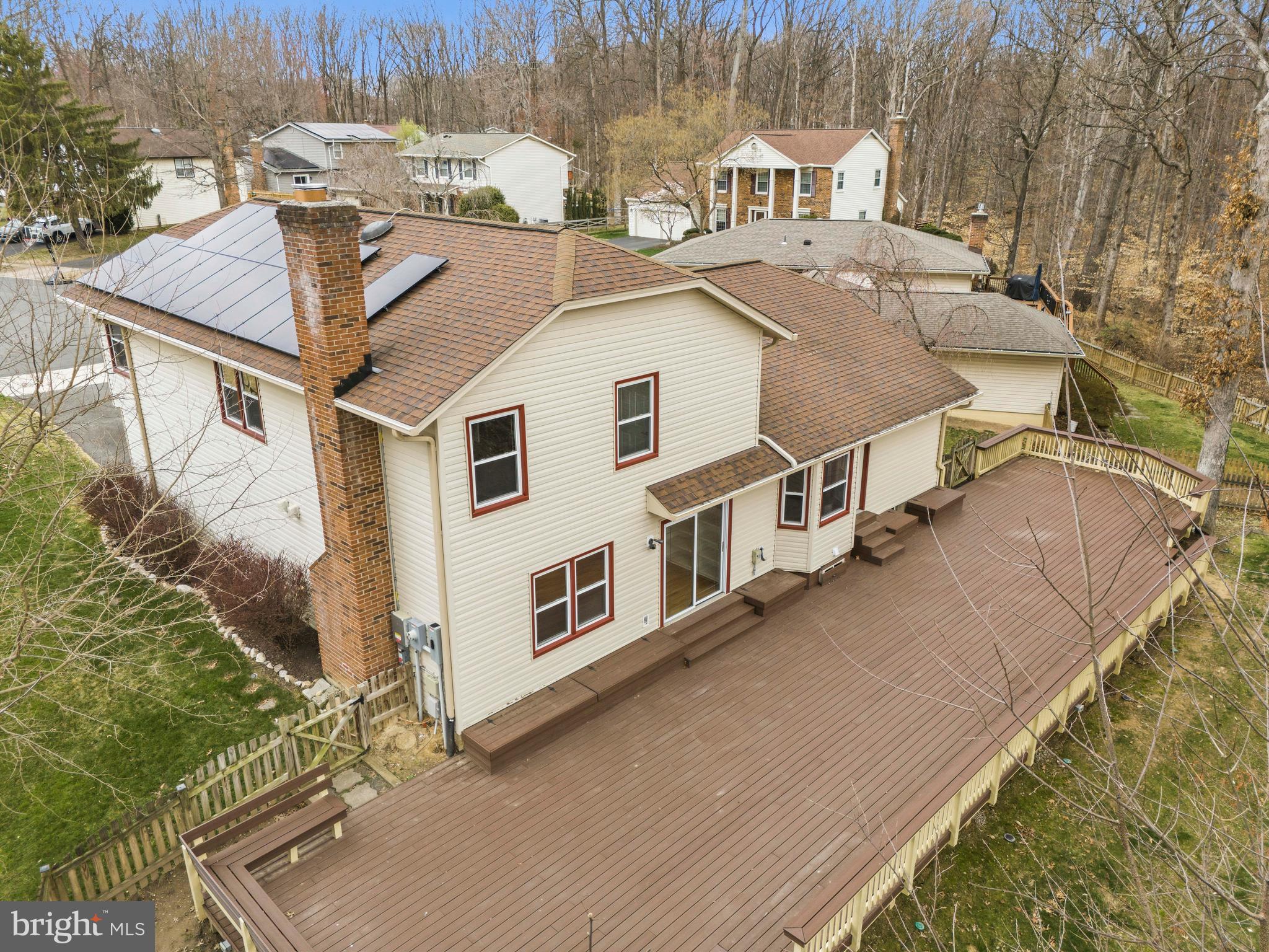 LONGWOOD KNOLLS - Residential