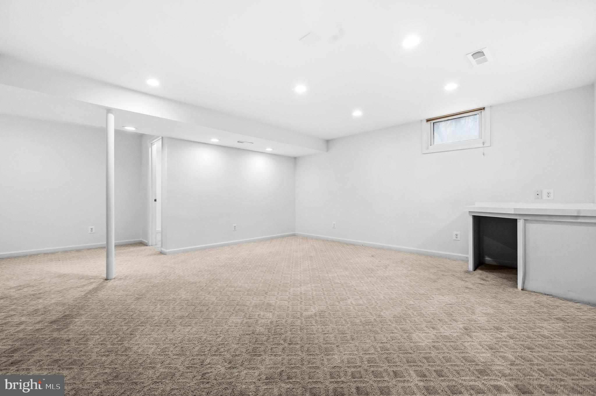 LONGWOOD KNOLLS - Residential