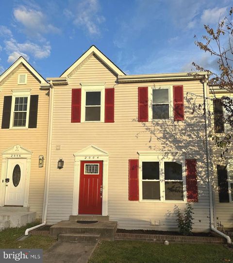 2004 FORT PEMBERTON COURT DUMFRIES VA 22026