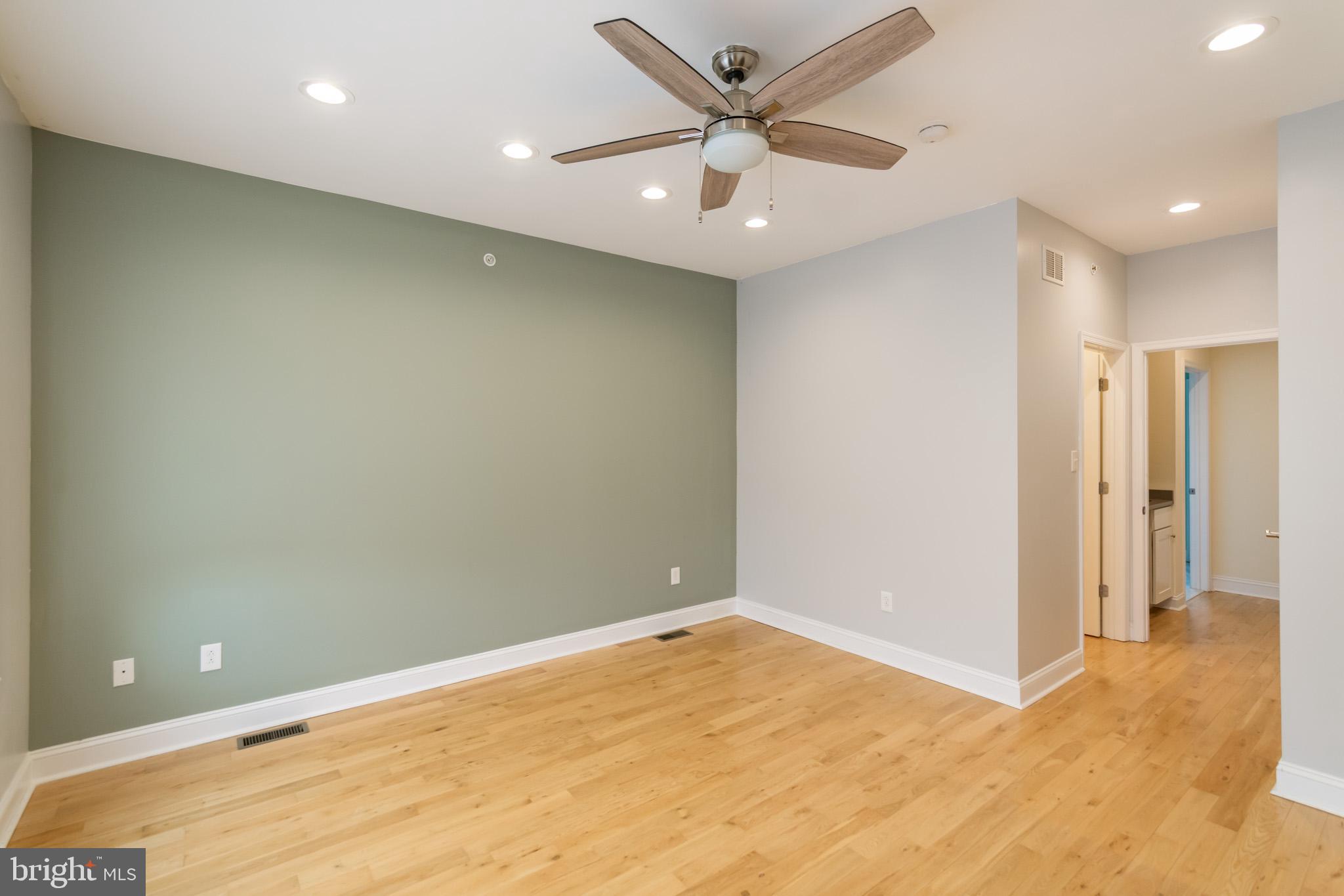 POINT BREEZE - Residential Lease