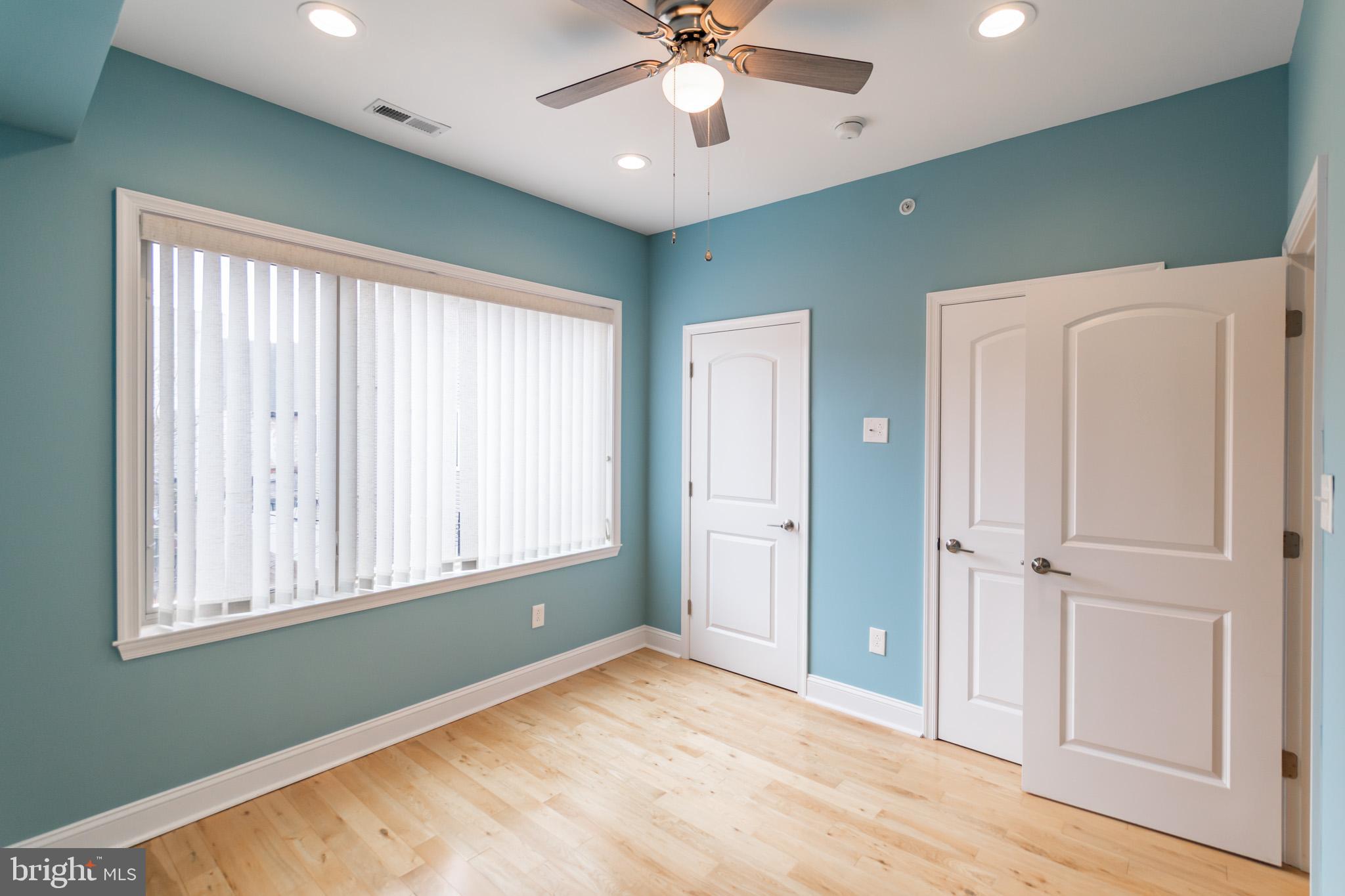 POINT BREEZE - Residential Lease