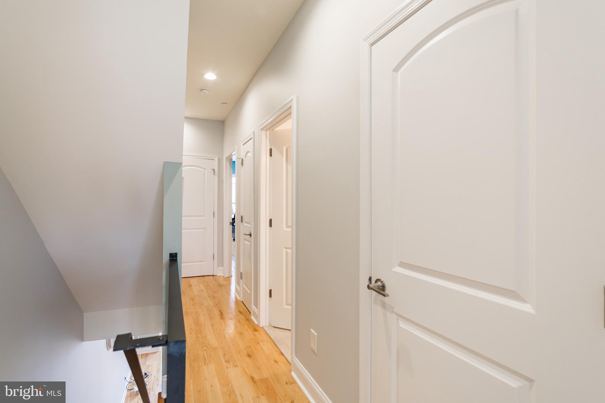 POINT BREEZE - Residential Lease