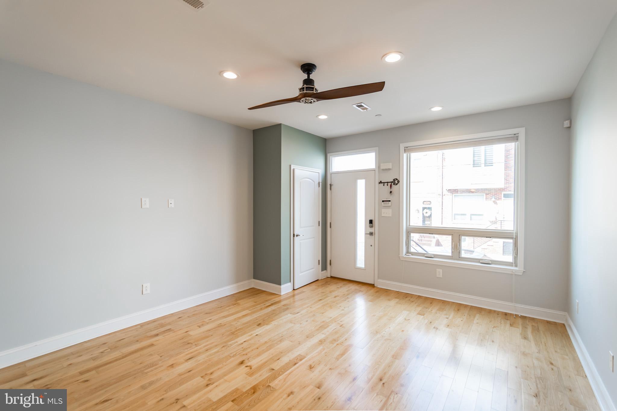 POINT BREEZE - Residential Lease