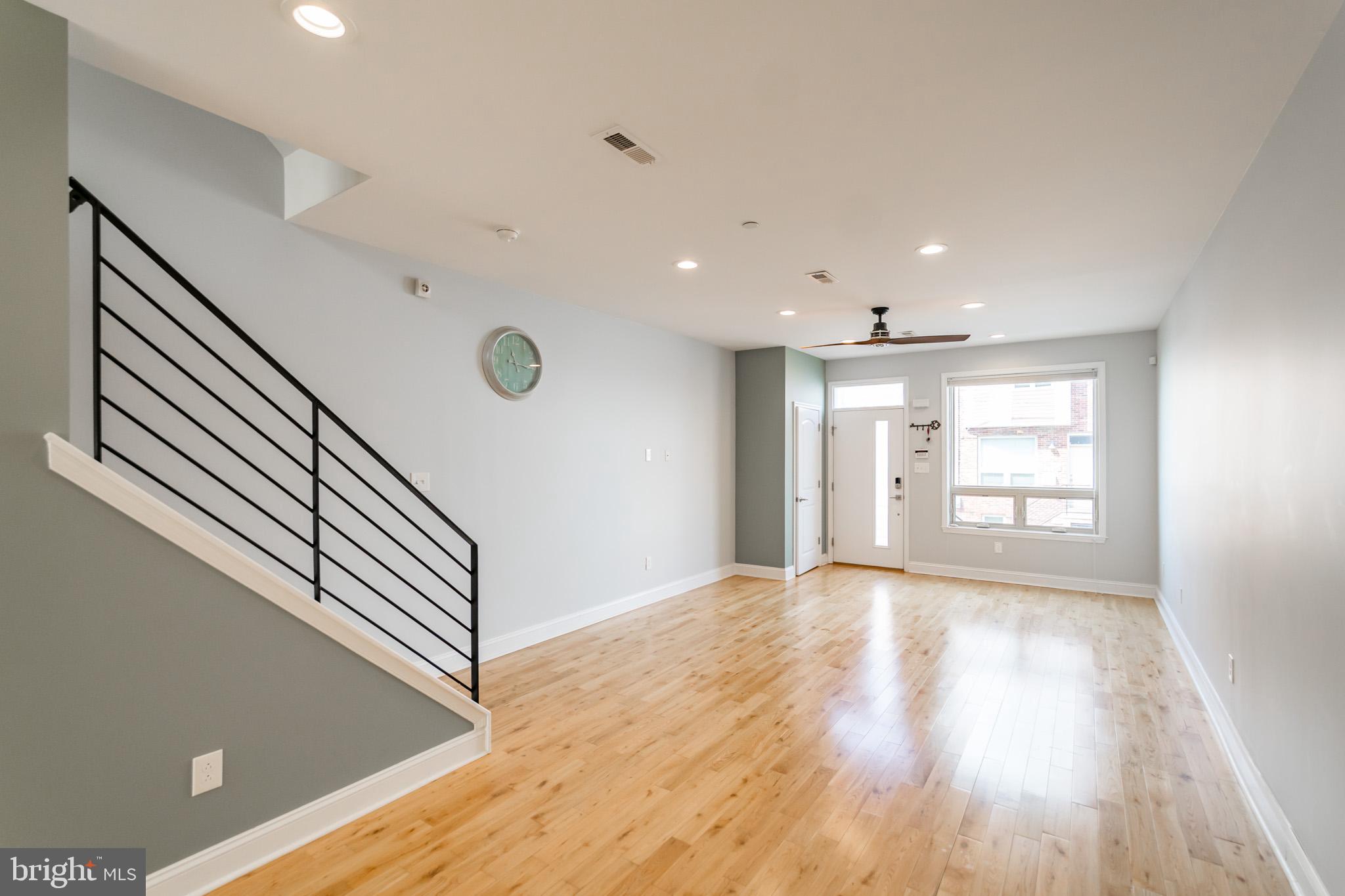 POINT BREEZE - Residential Lease