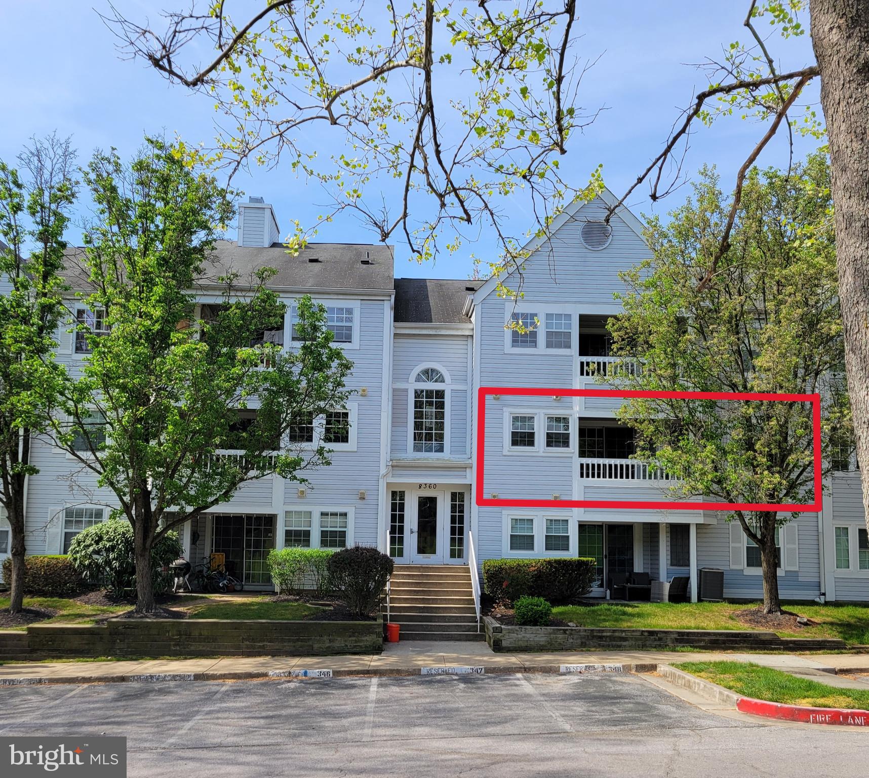 VILLAGE OF MONTGOMERY RUN - Residential Lease