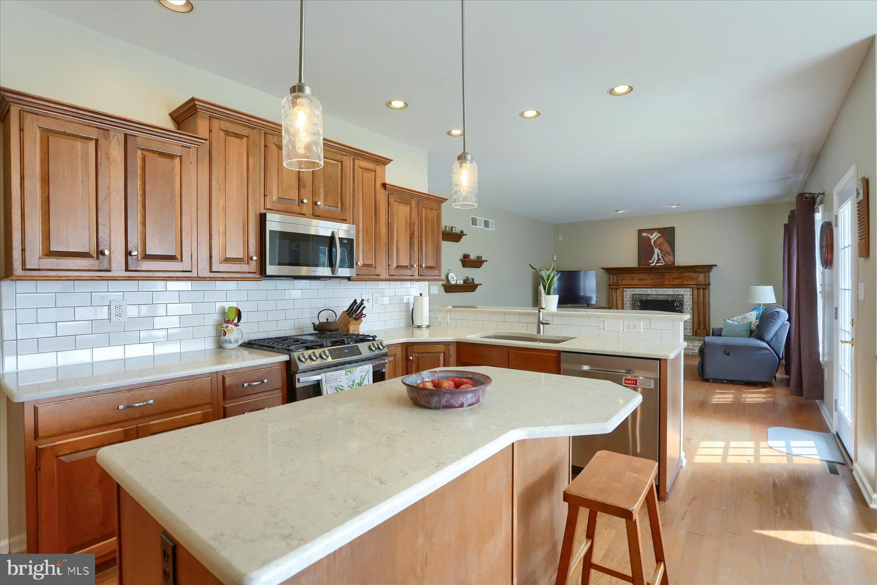 FAIRWAY ESTATES - Residential