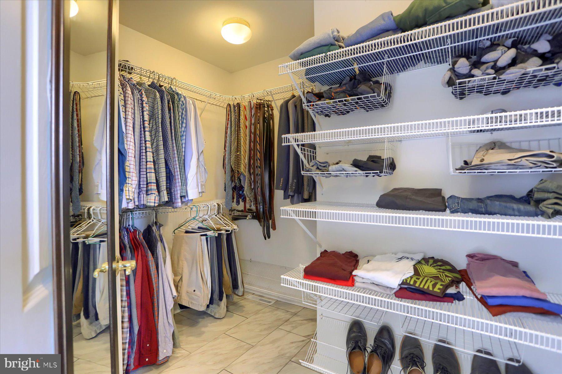 FAIRWAY ESTATES - Residential