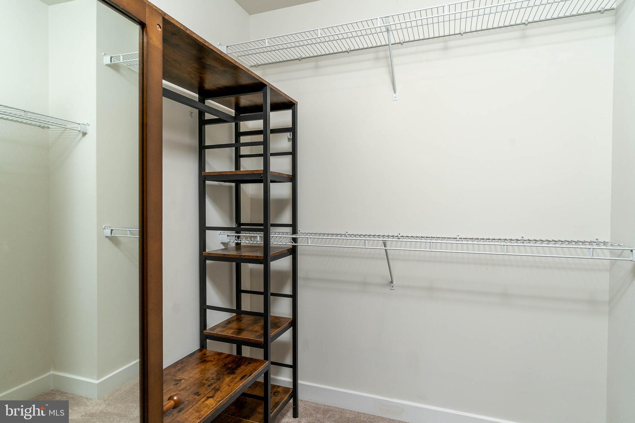 OAKDALE VILLAGE - Residential Lease