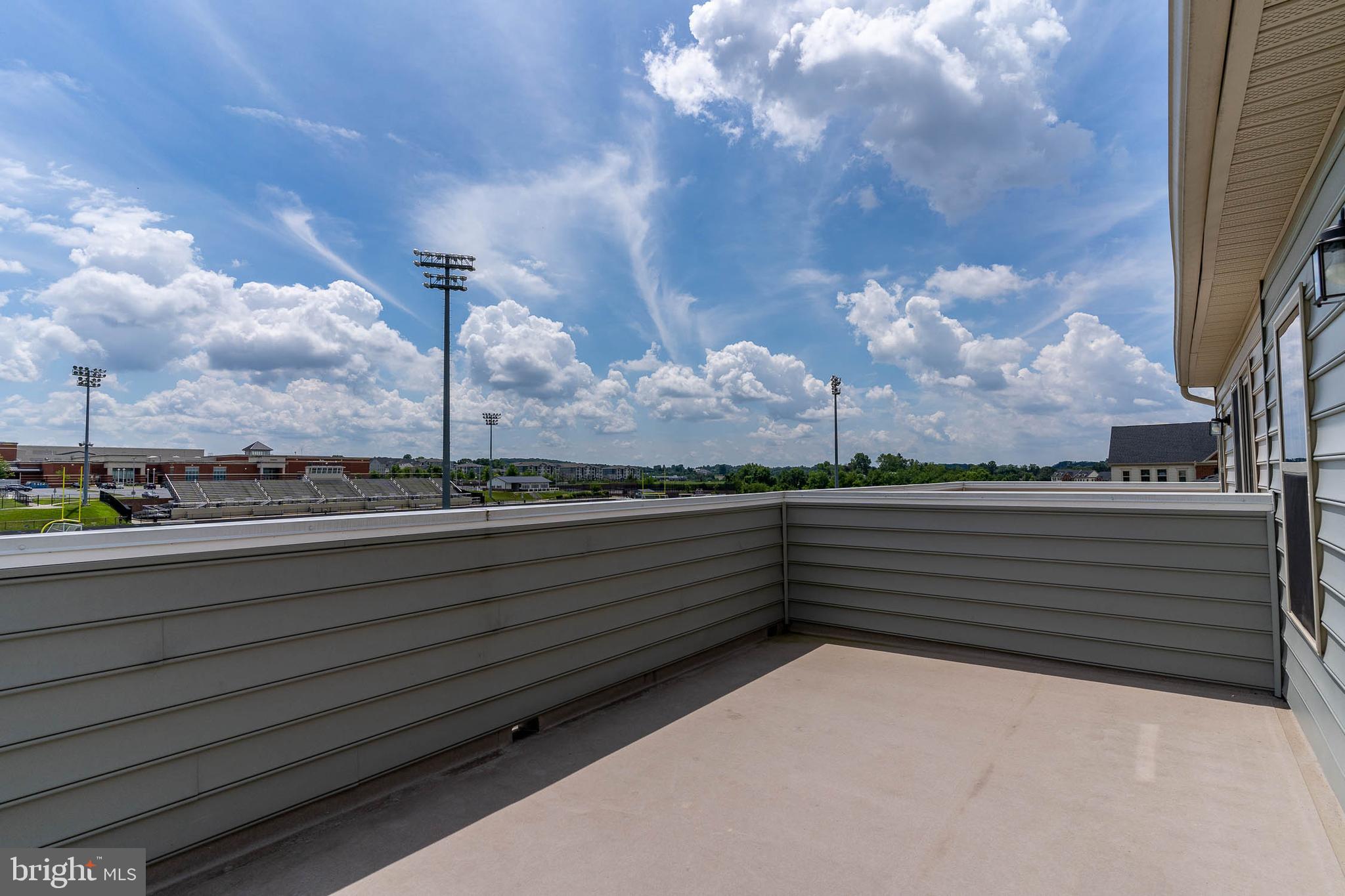 OAKDALE VILLAGE - Residential Lease