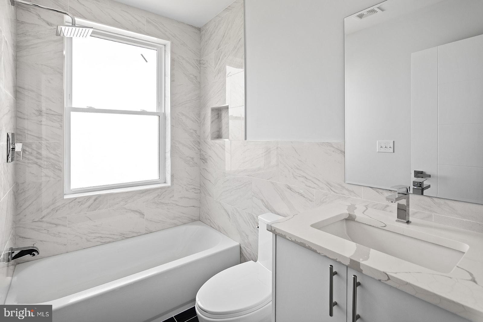 OLDE KENSINGTON - Residential