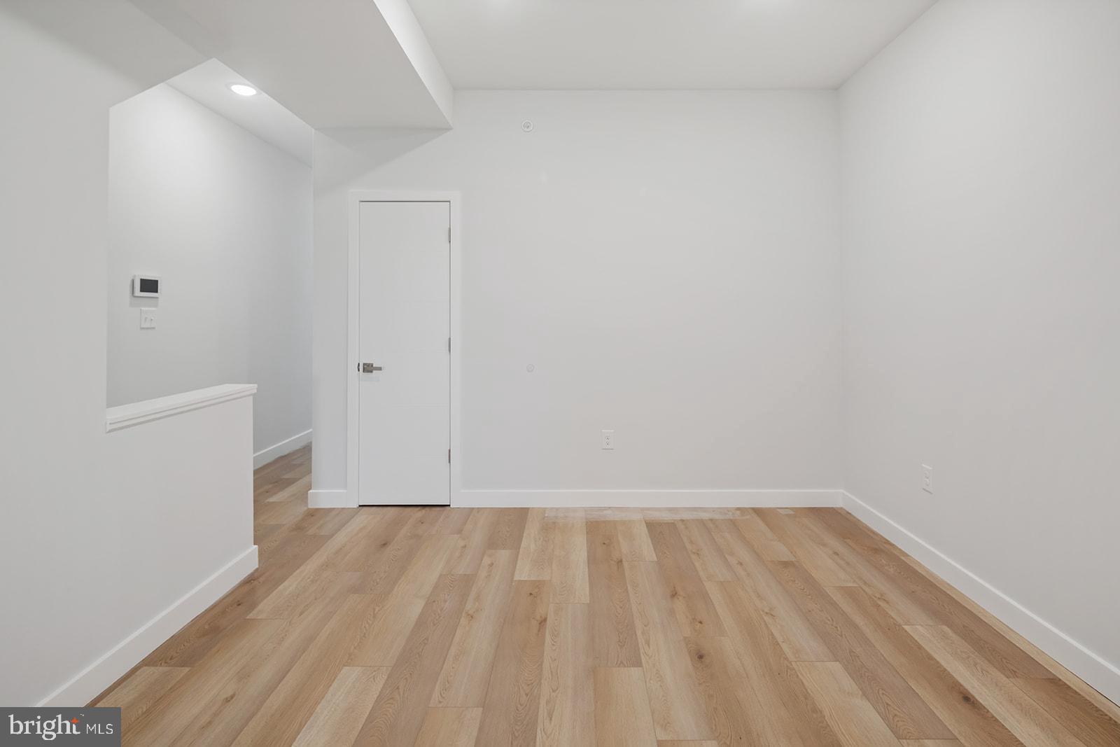 OLDE KENSINGTON - Residential