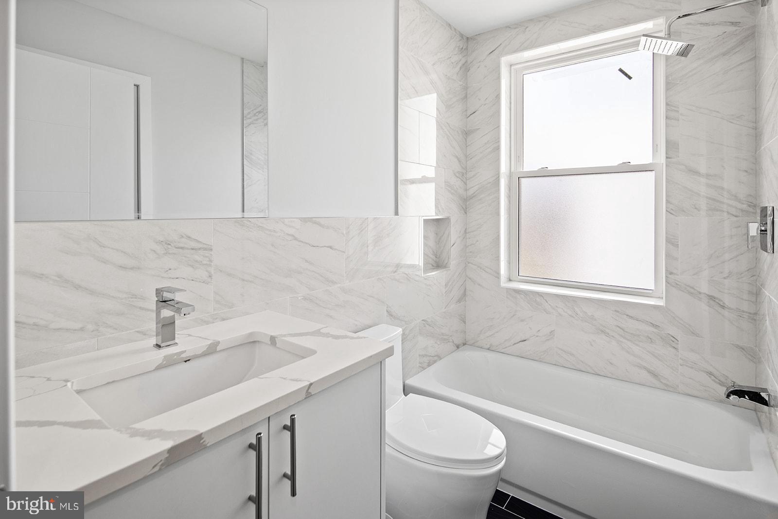 OLDE KENSINGTON - Residential