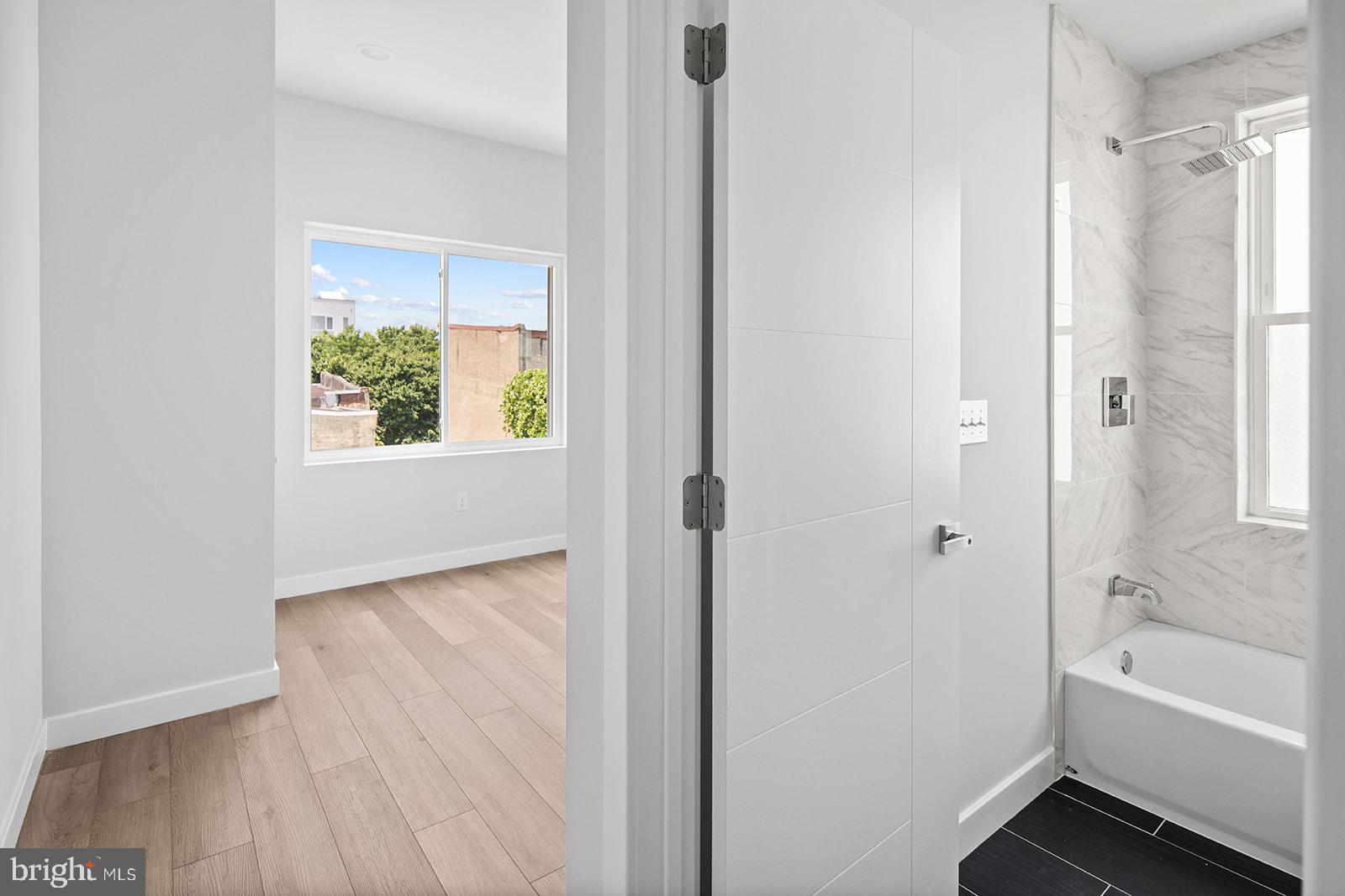 OLDE KENSINGTON - Residential