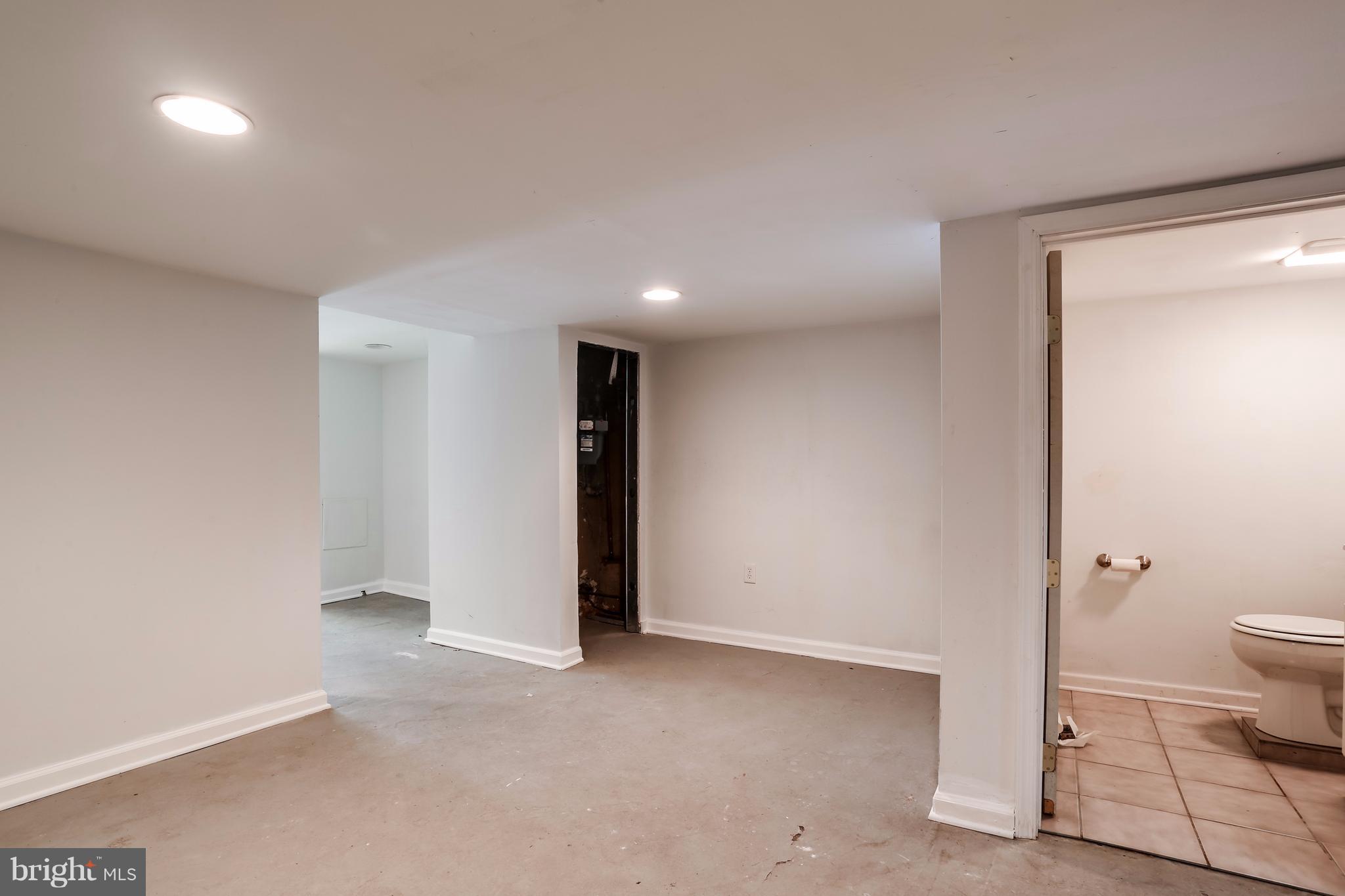 PARKVILLE - Residential Income