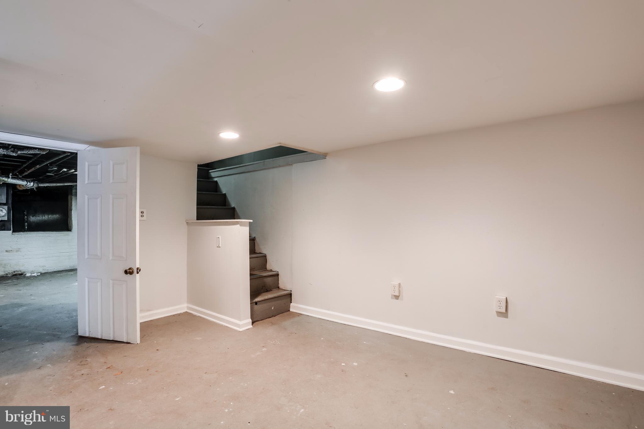 PARKVILLE - Residential Income