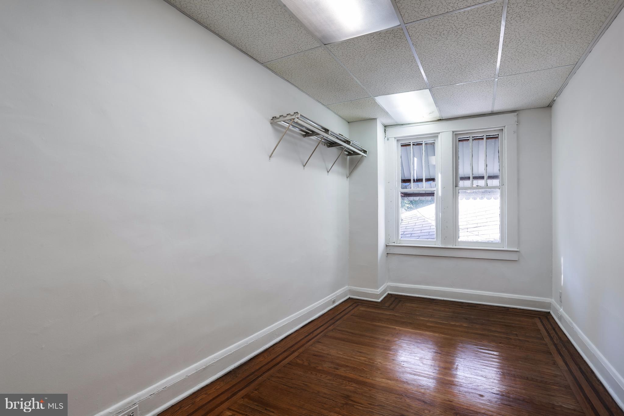 PARKVILLE - Residential Income