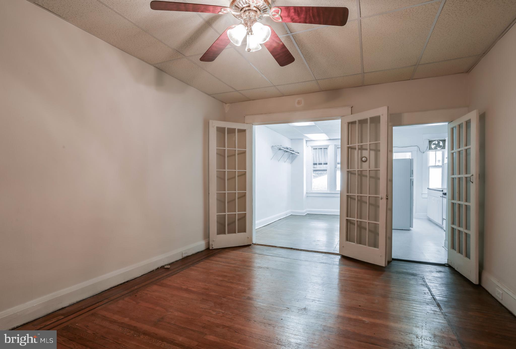 PARKVILLE - Residential Income