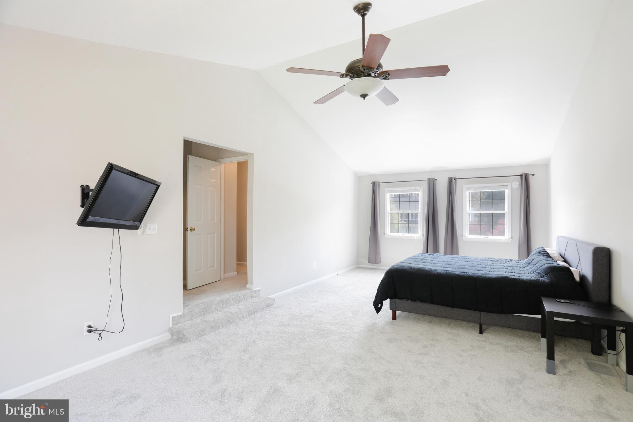 GLENWOOD GARTH - Residential