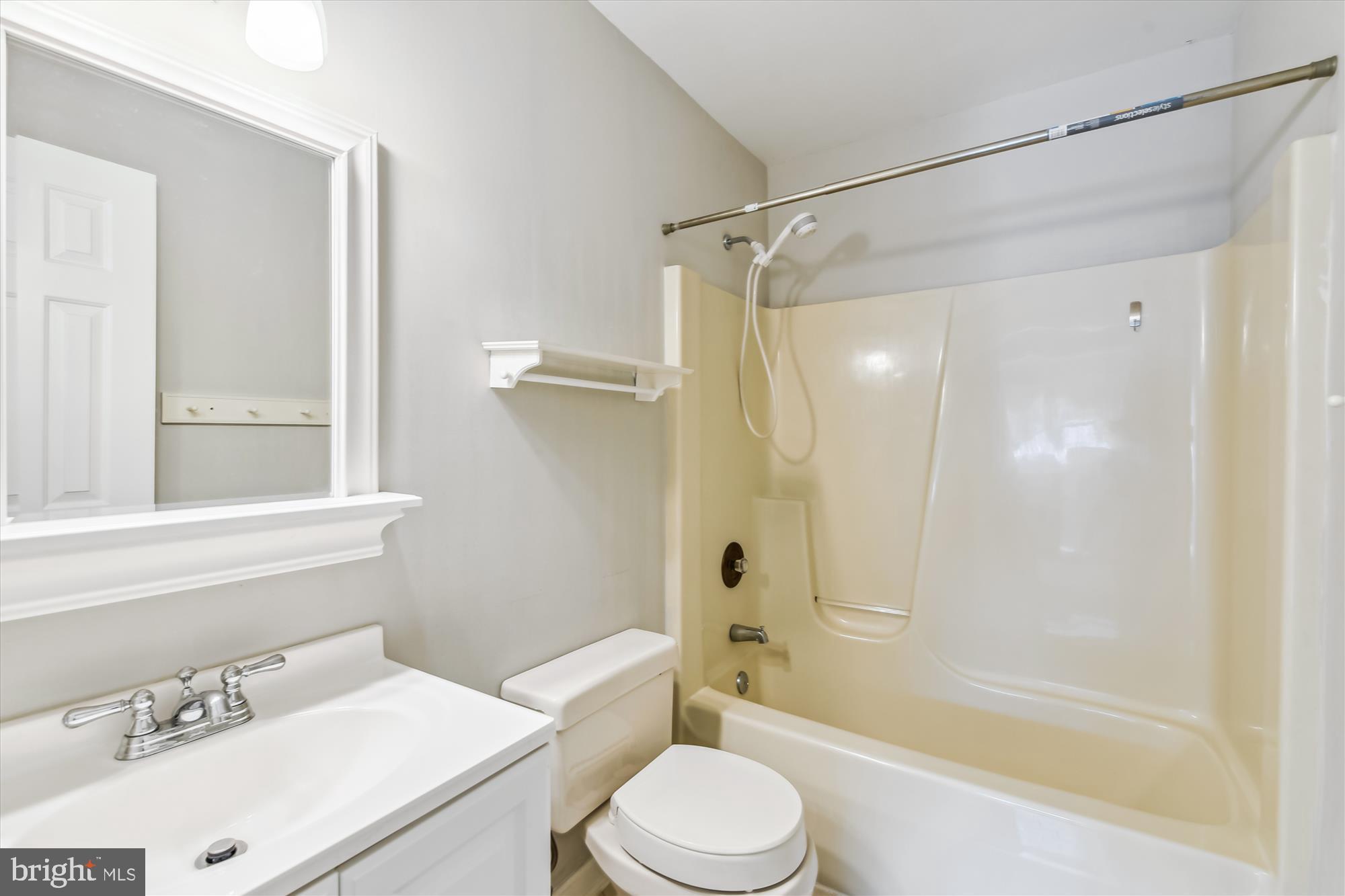 GLENWOOD GARTH - Residential