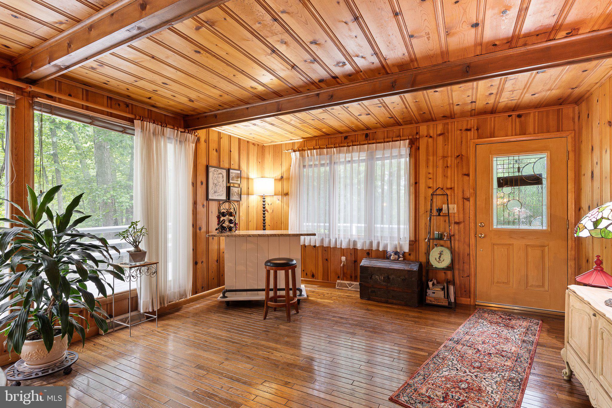39 OAK FOREST LANE