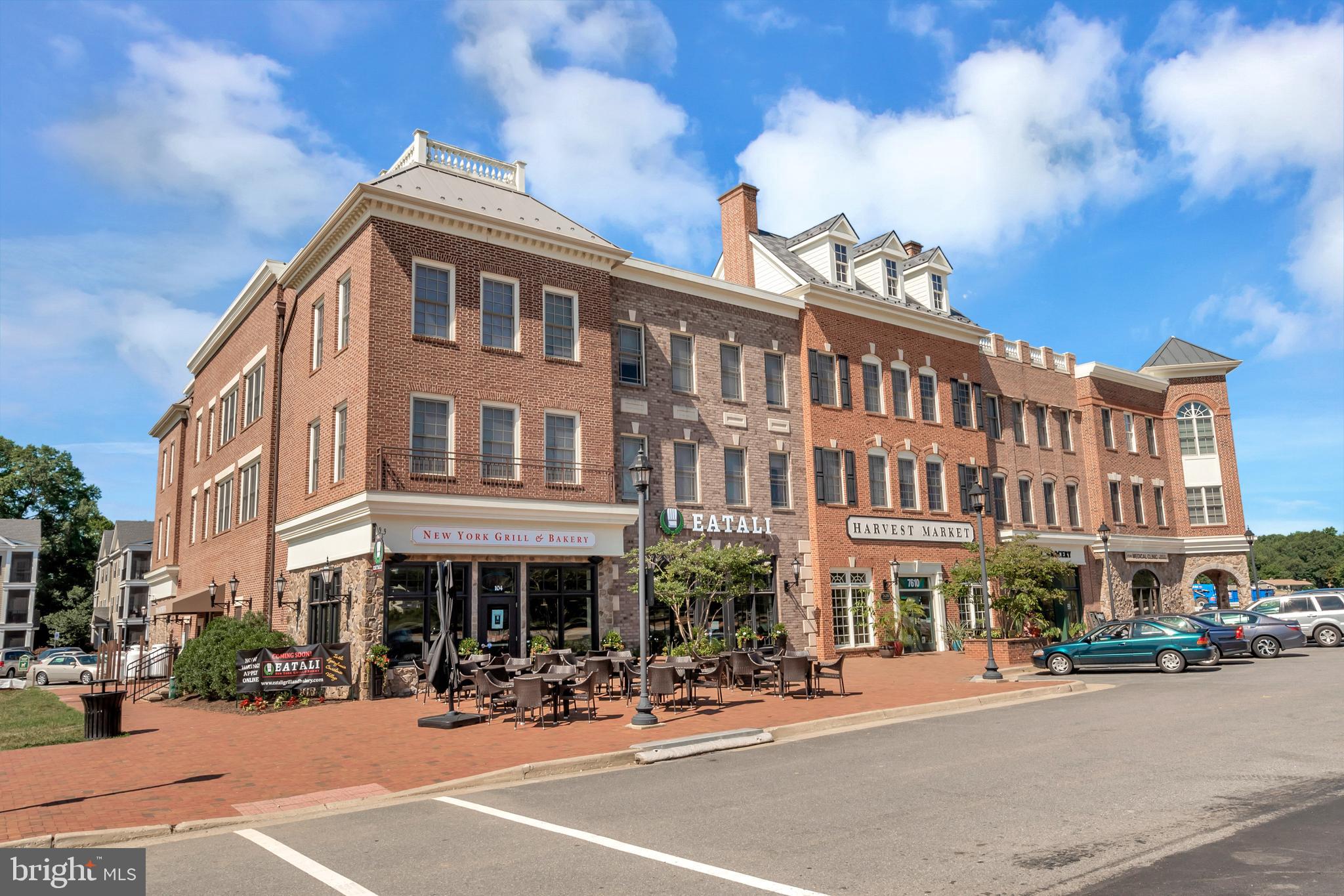 THE VILLAGE AT COURTHOUSE COMMONS - Residential