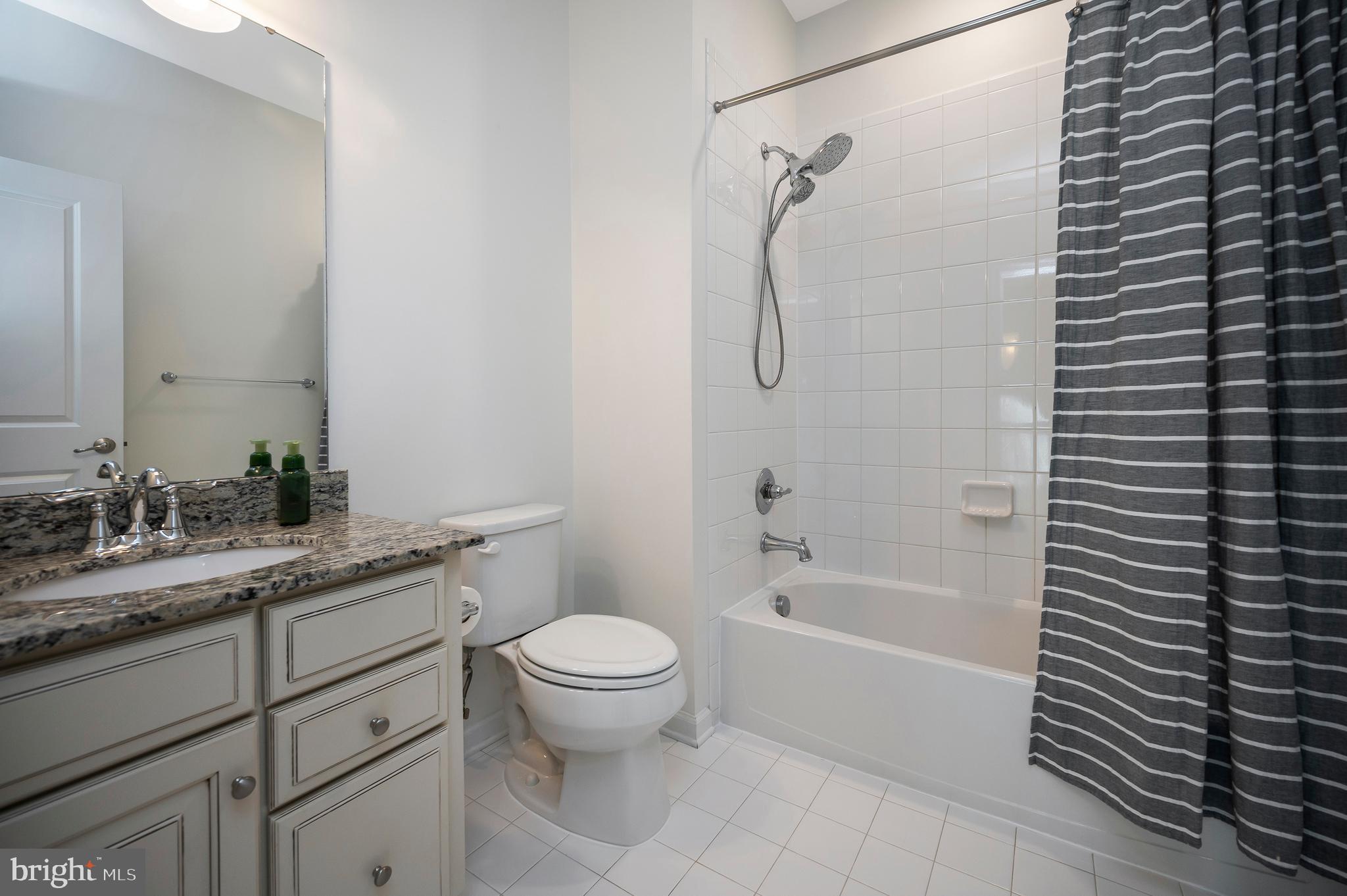 THE VILLAGE AT COURTHOUSE COMMONS - Residential