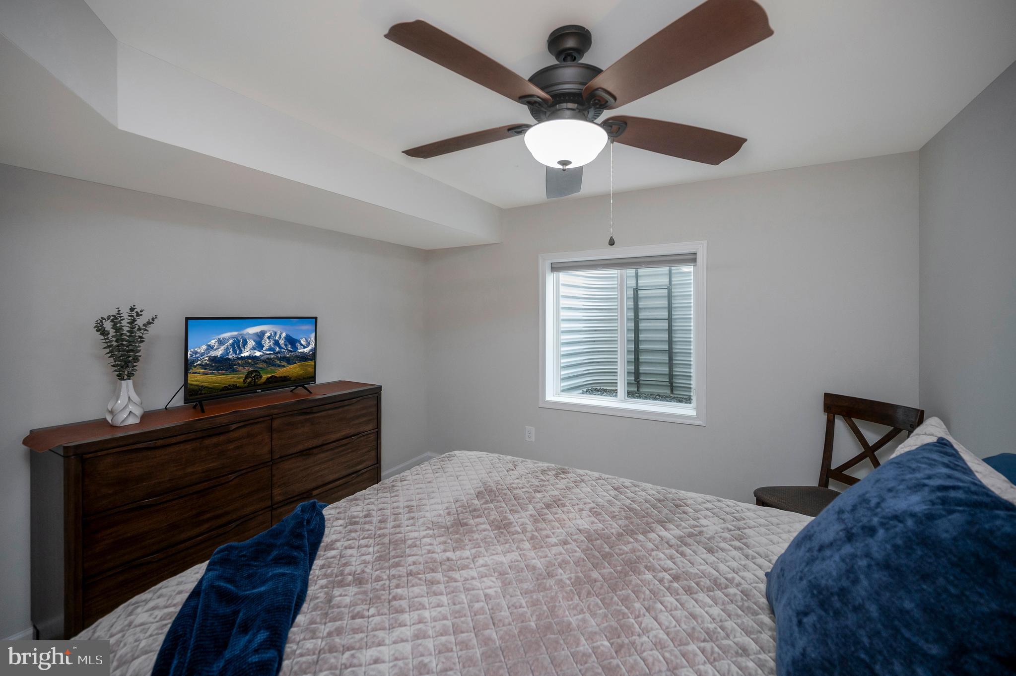 THE VILLAGE AT COURTHOUSE COMMONS - Residential