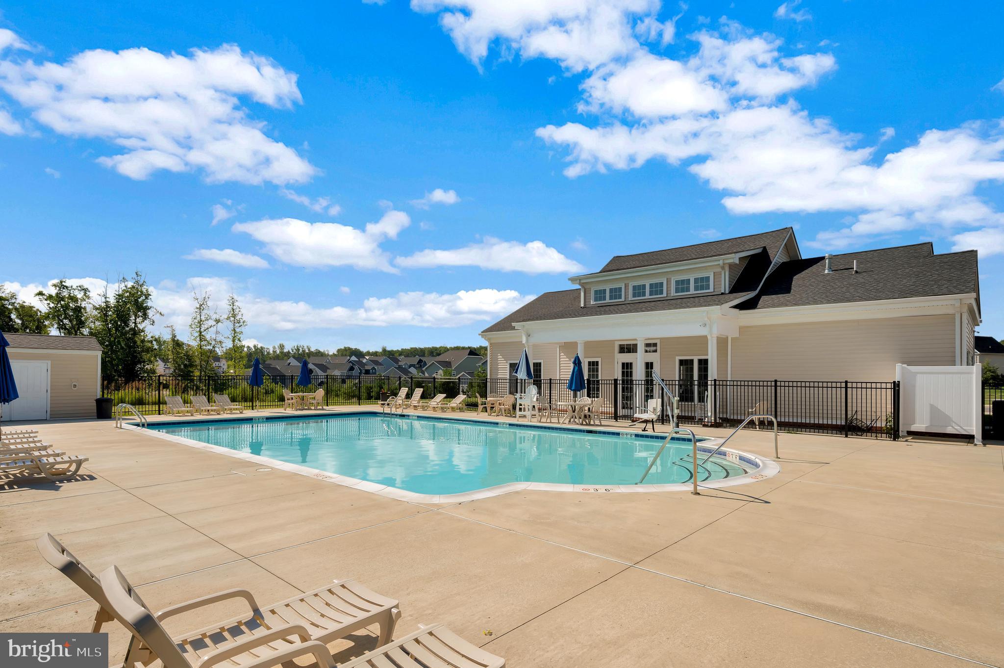 THE VILLAGE AT COURTHOUSE COMMONS - Residential