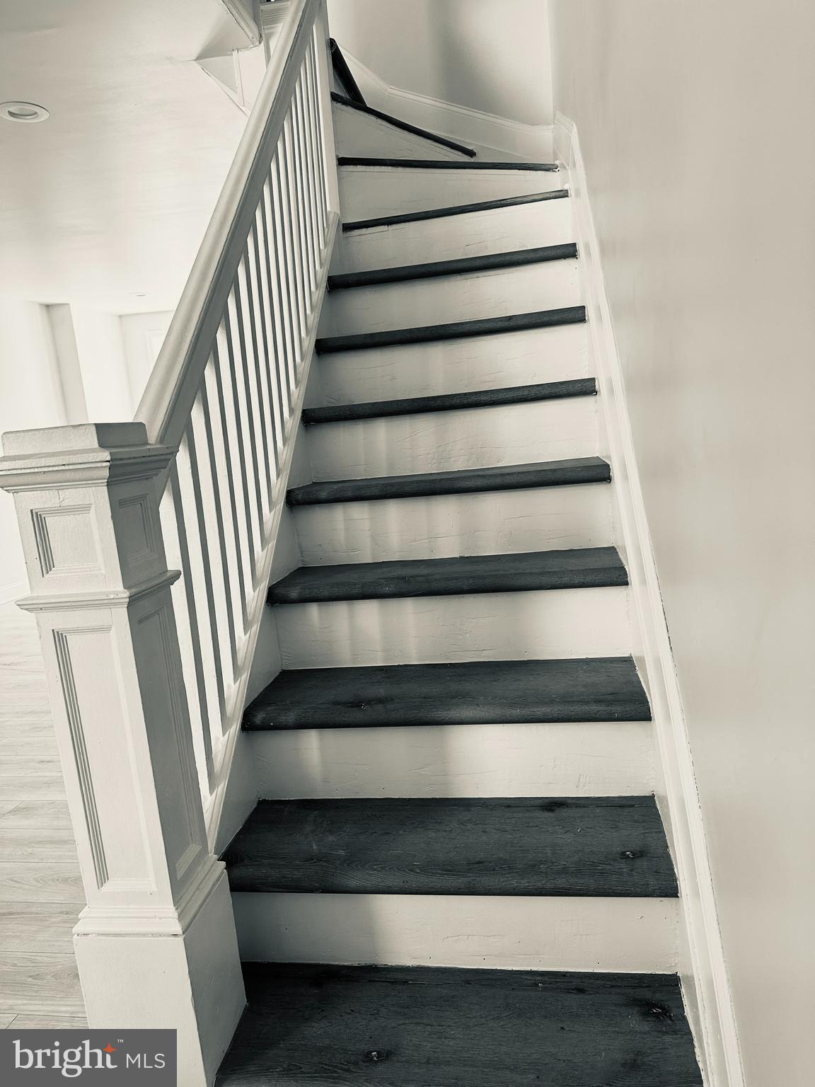 ROSEMONT - Residential Lease