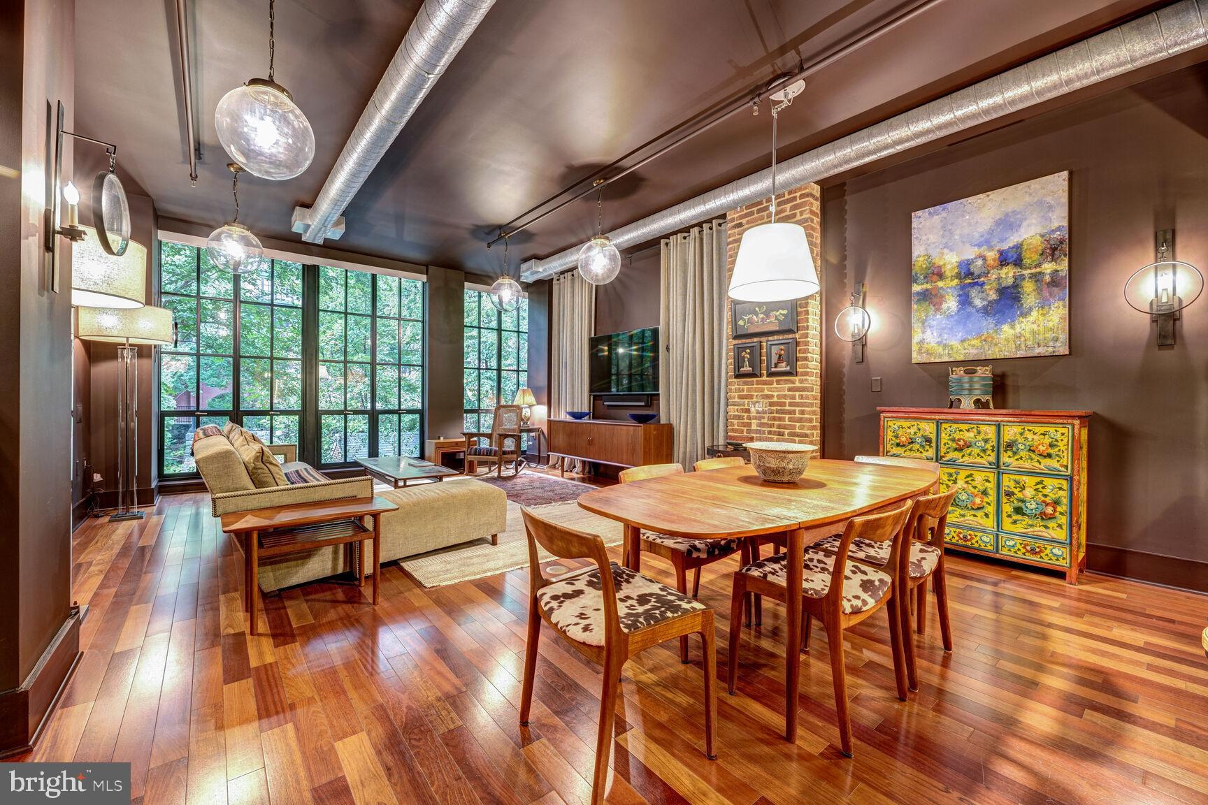 1615 N QUEEN STREET M303