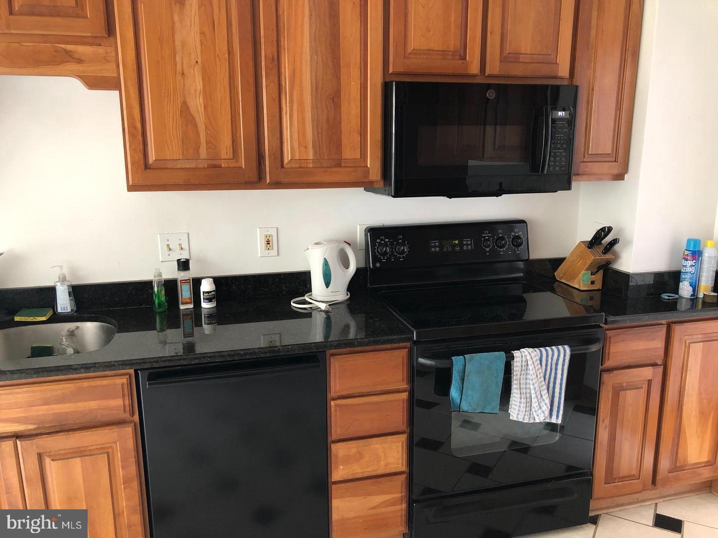 RIVERCREST - Residential Lease