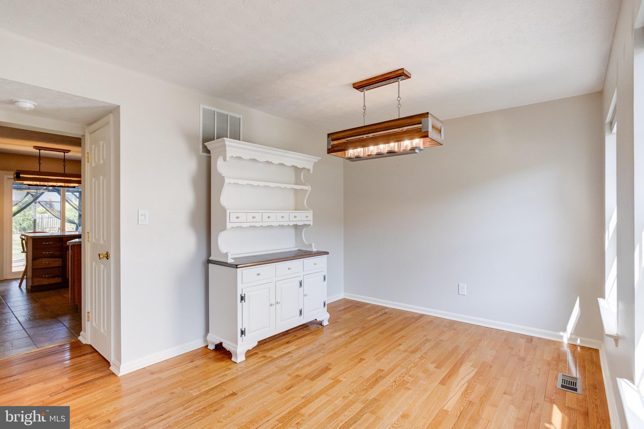 BAY VIEW ESTATES - Residential