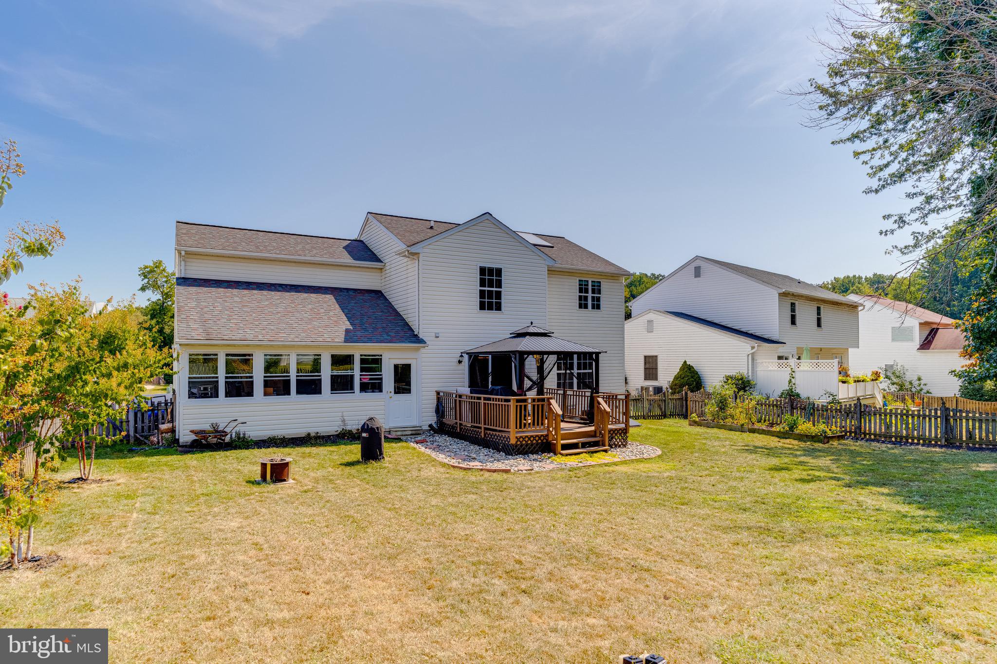 BAY VIEW ESTATES - Residential