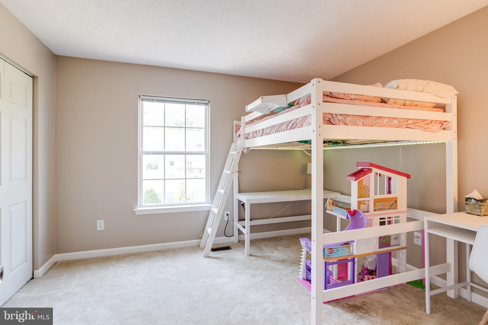 BAY VIEW ESTATES - Residential